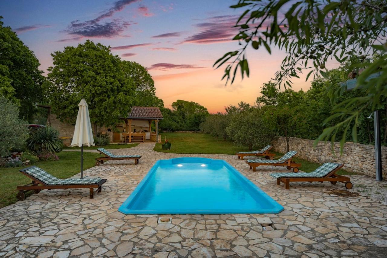 Villa Daja - Adriatic Luxury Villas Oklaj エクステリア 写真