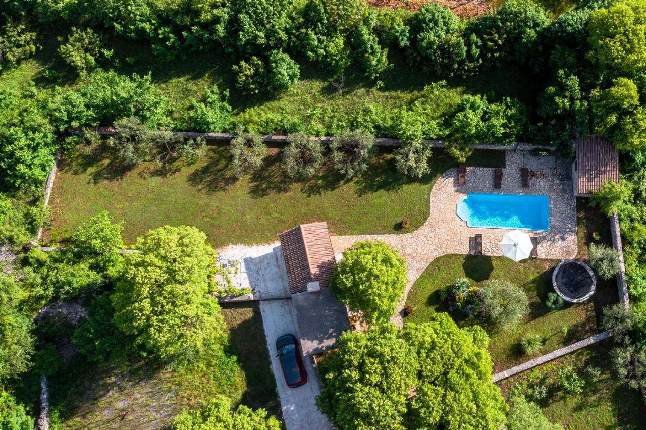 Villa Daja - Adriatic Luxury Villas Oklaj エクステリア 写真
